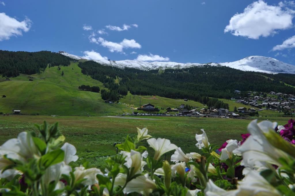 Hotel Baita Della Luna Livigno Luaran gambar