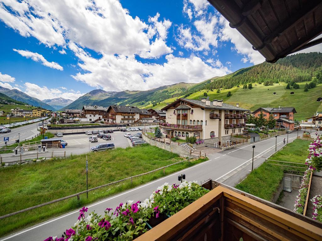 Hotel Baita Della Luna Livigno Luaran gambar