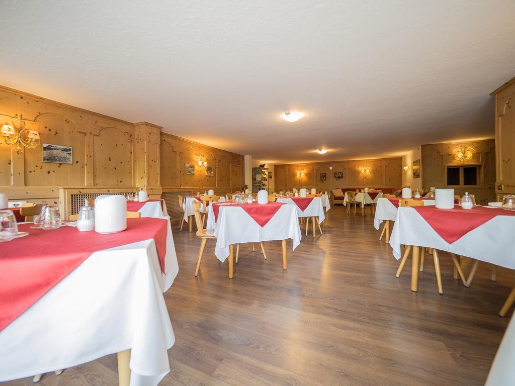 Hotel Baita Della Luna Livigno Luaran gambar